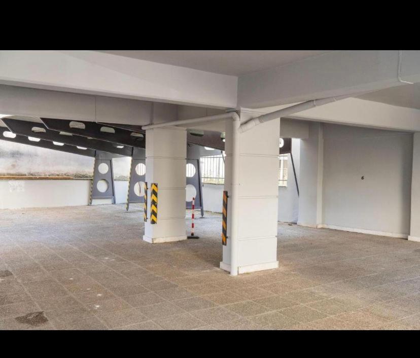 Central Appartment 2 With Parking Larissa Zewnętrze zdjęcie